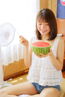 国产激情精品久久久久久碰